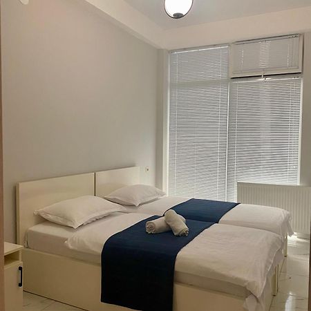 Lovely And Cozy Apartament In Tbilisi Exterior photo